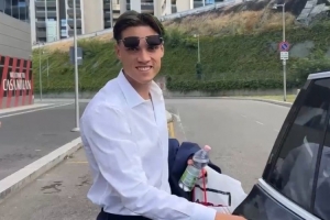 九游娱乐官方-笑容满面！里奇喊话米兰球迷：迫不及待想在圣西罗见到你们